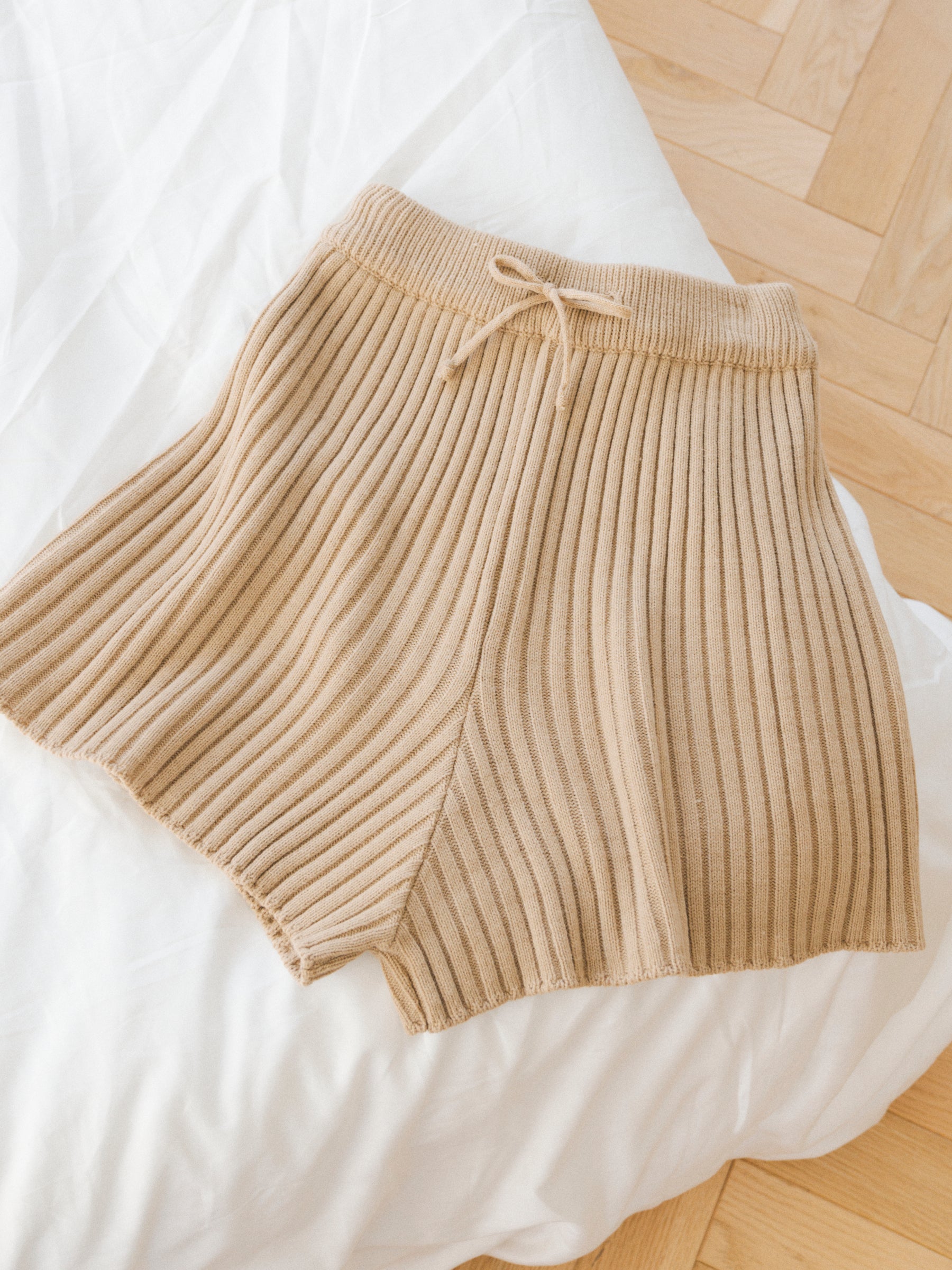 ショートリブニットパンツ