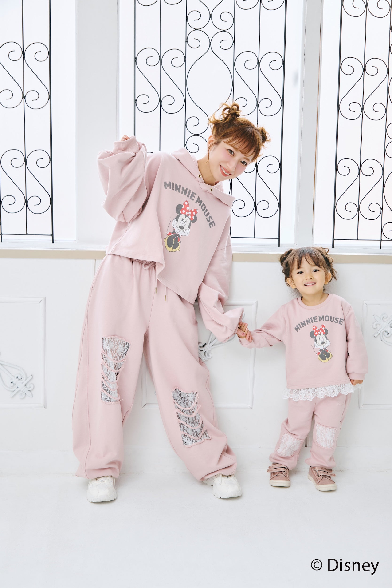 MINNIE MOUSE/SHORT HOODIE SWEAT