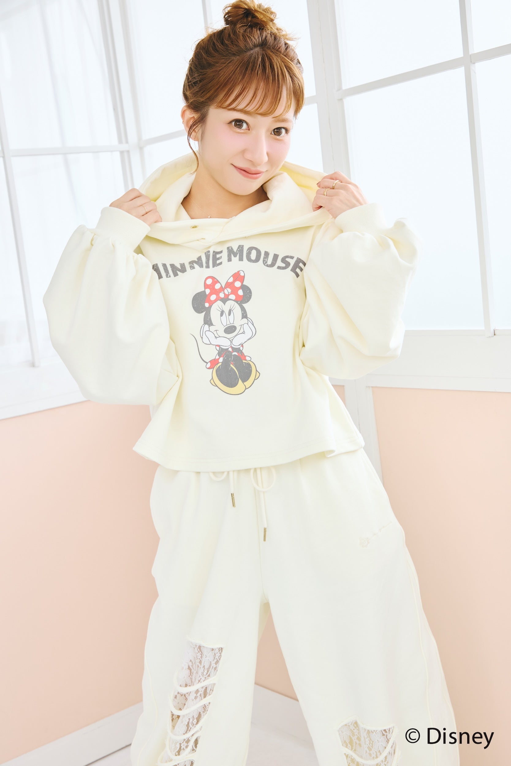 MINNIE MOUSE/SHORT HOODIE SWEAT