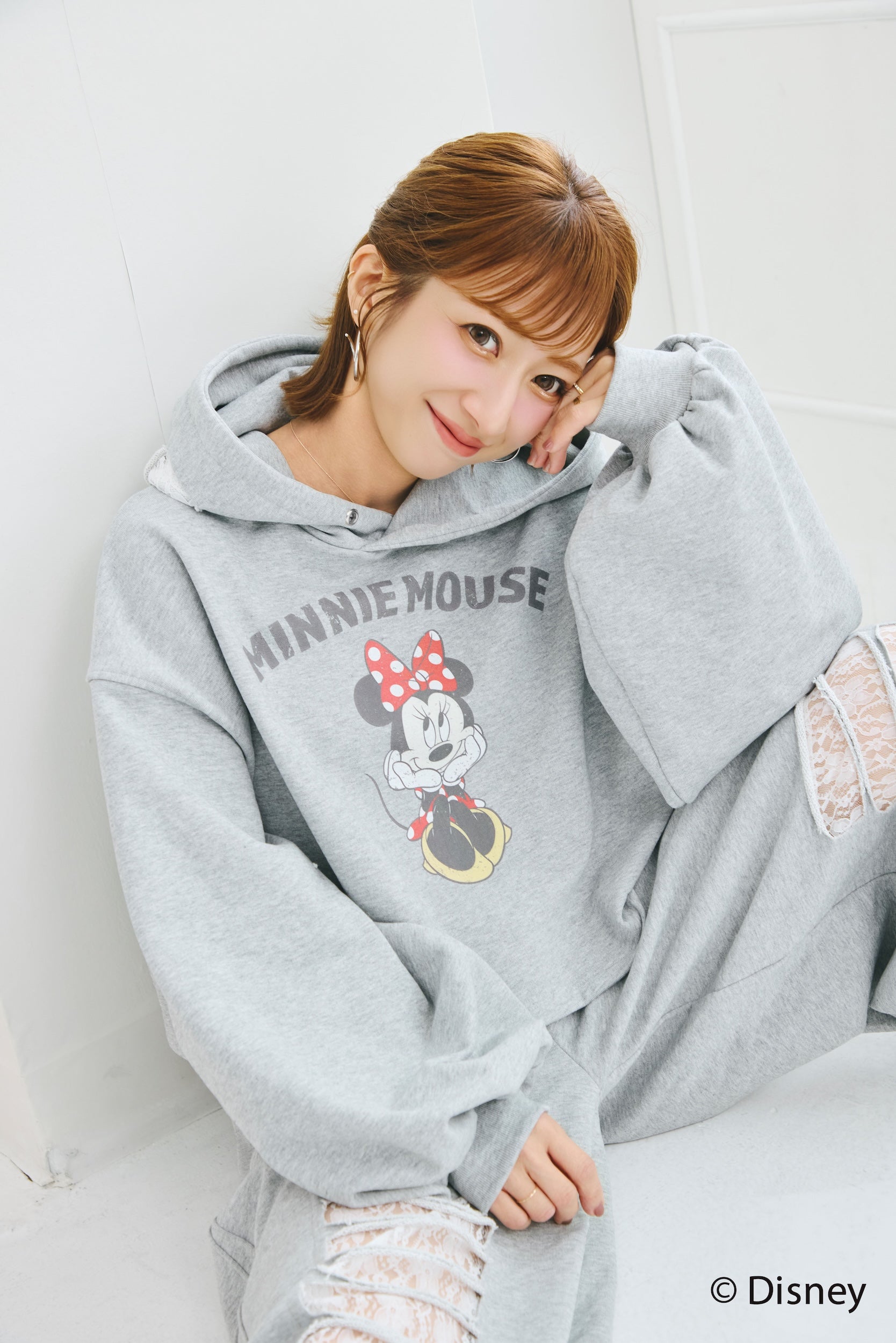 MINNIE MOUSE/SHORT HOODIE SWEAT