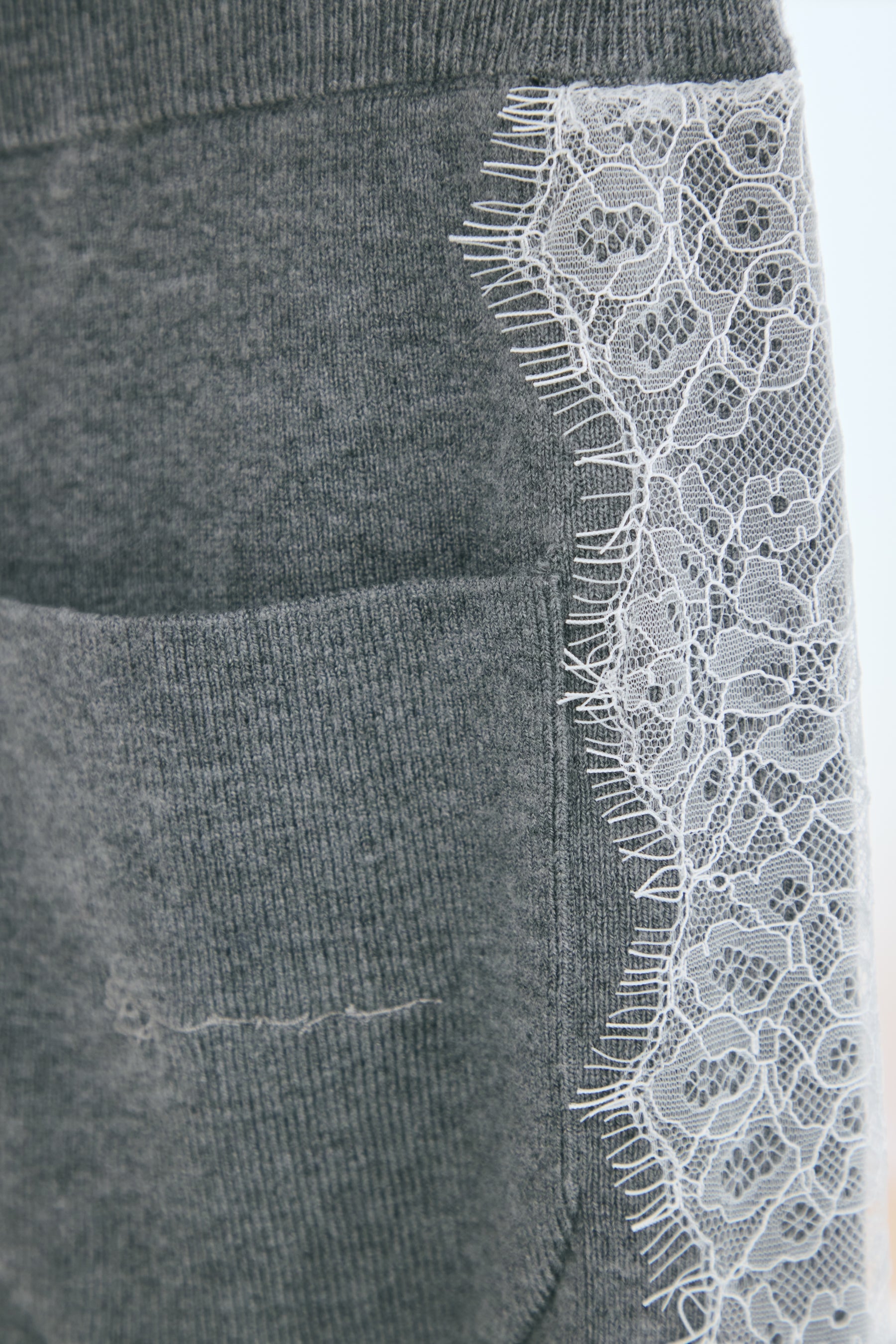 SIDE LACE KNIT PANTS