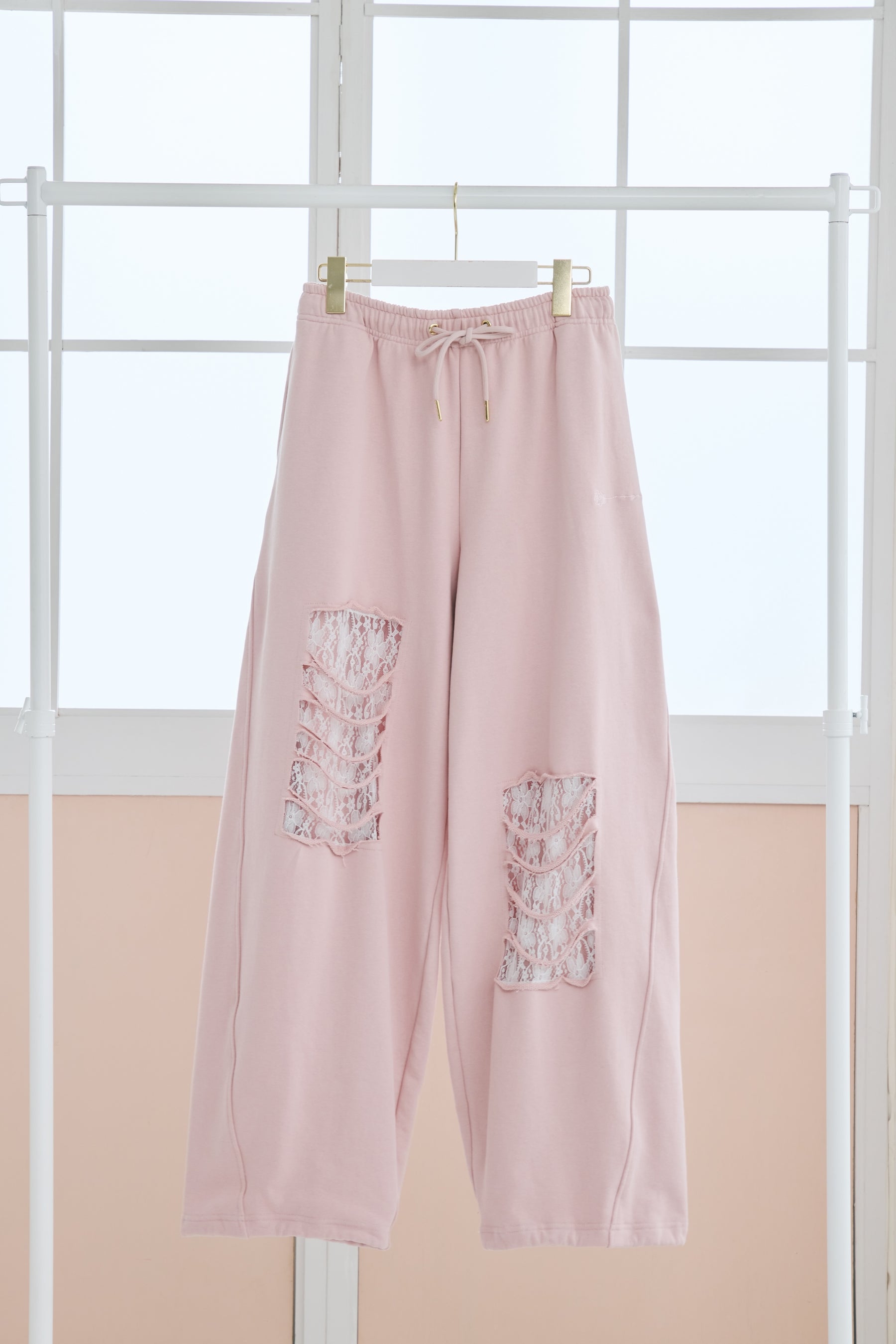 MINNIE MOUSE/DAMAGE LACE SWEAT PANTS