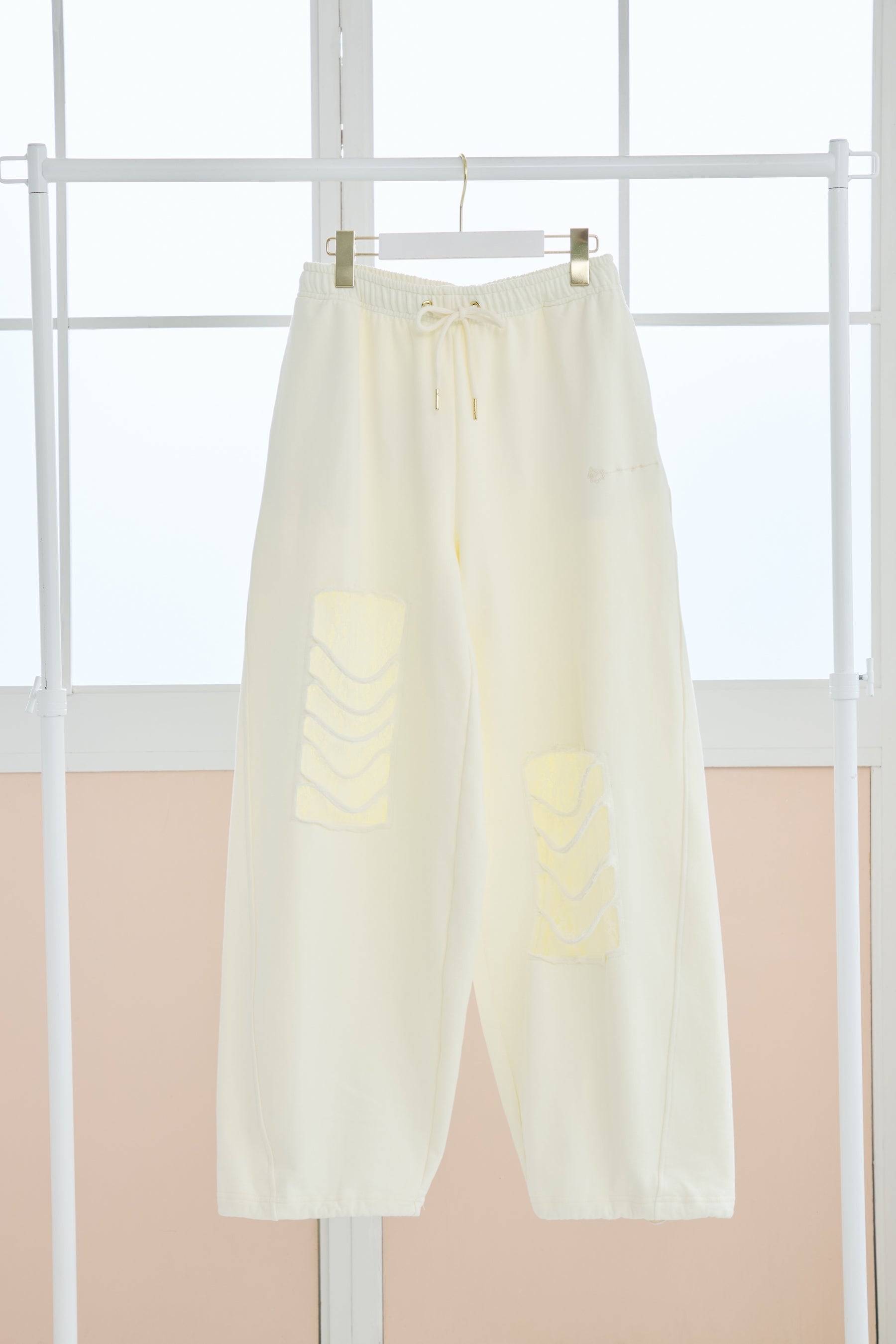 MINNIE MOUSE/DAMAGE LACE SWEAT PANTS