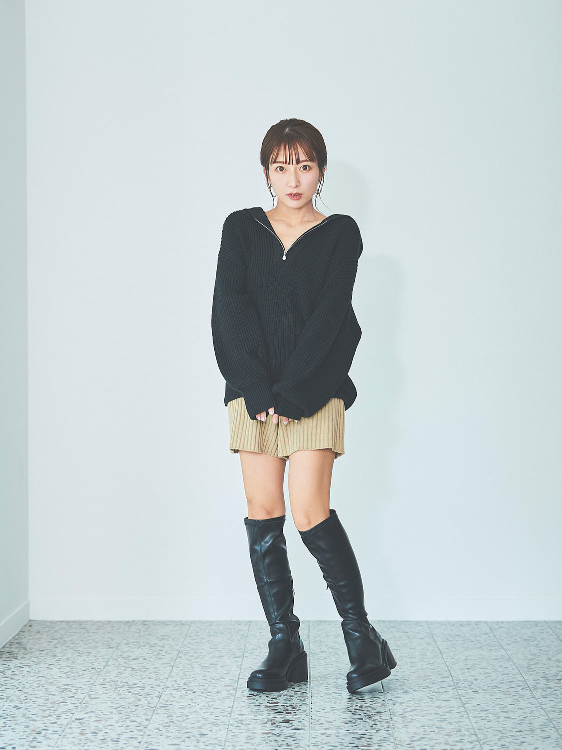 ハーフジップフードニット