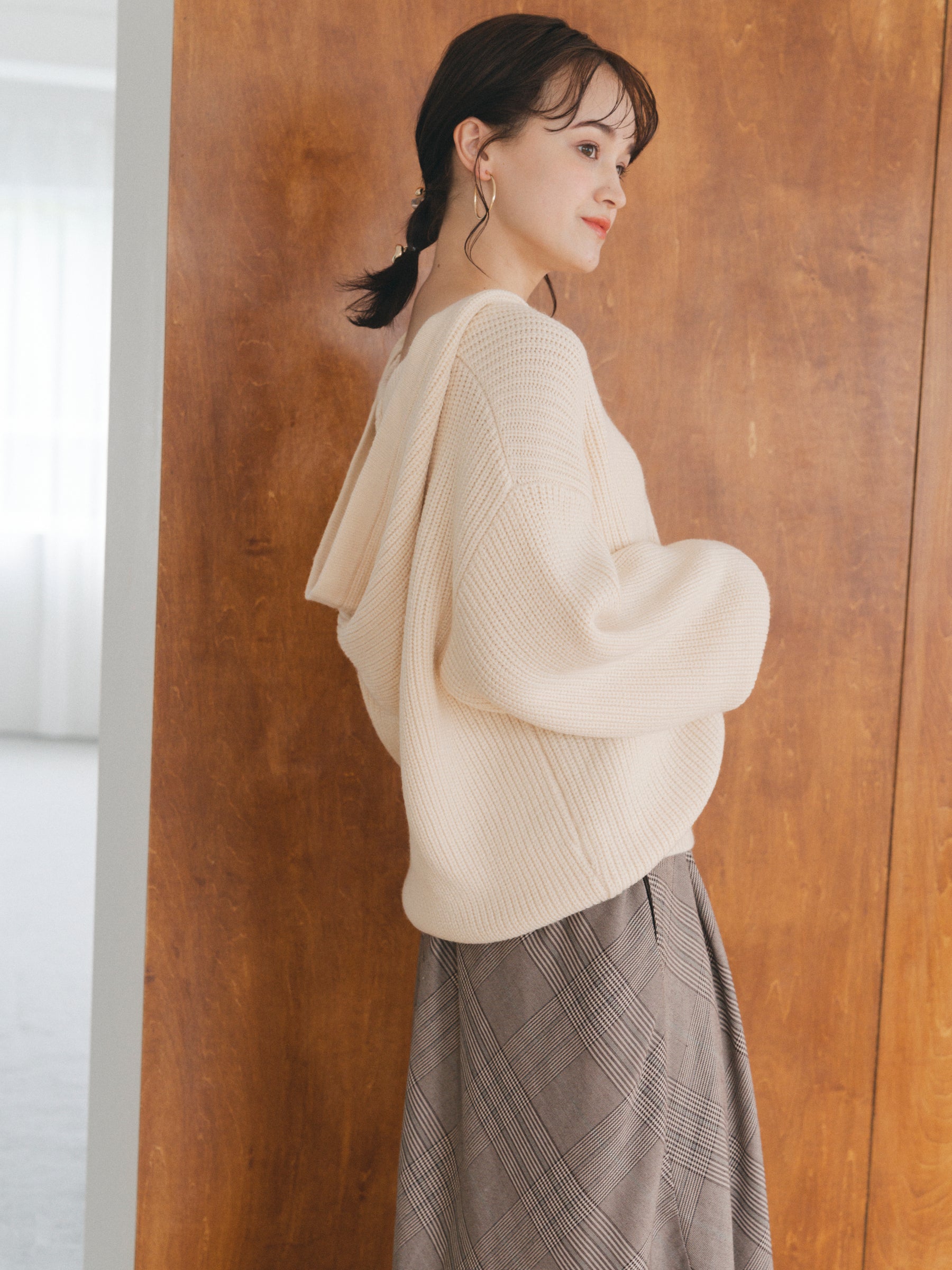 ハーフジップフードニット