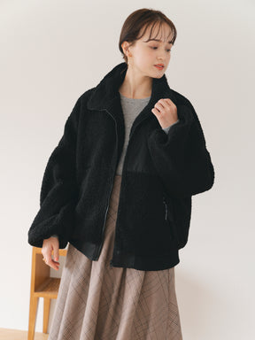 ボリュームボアブルゾン