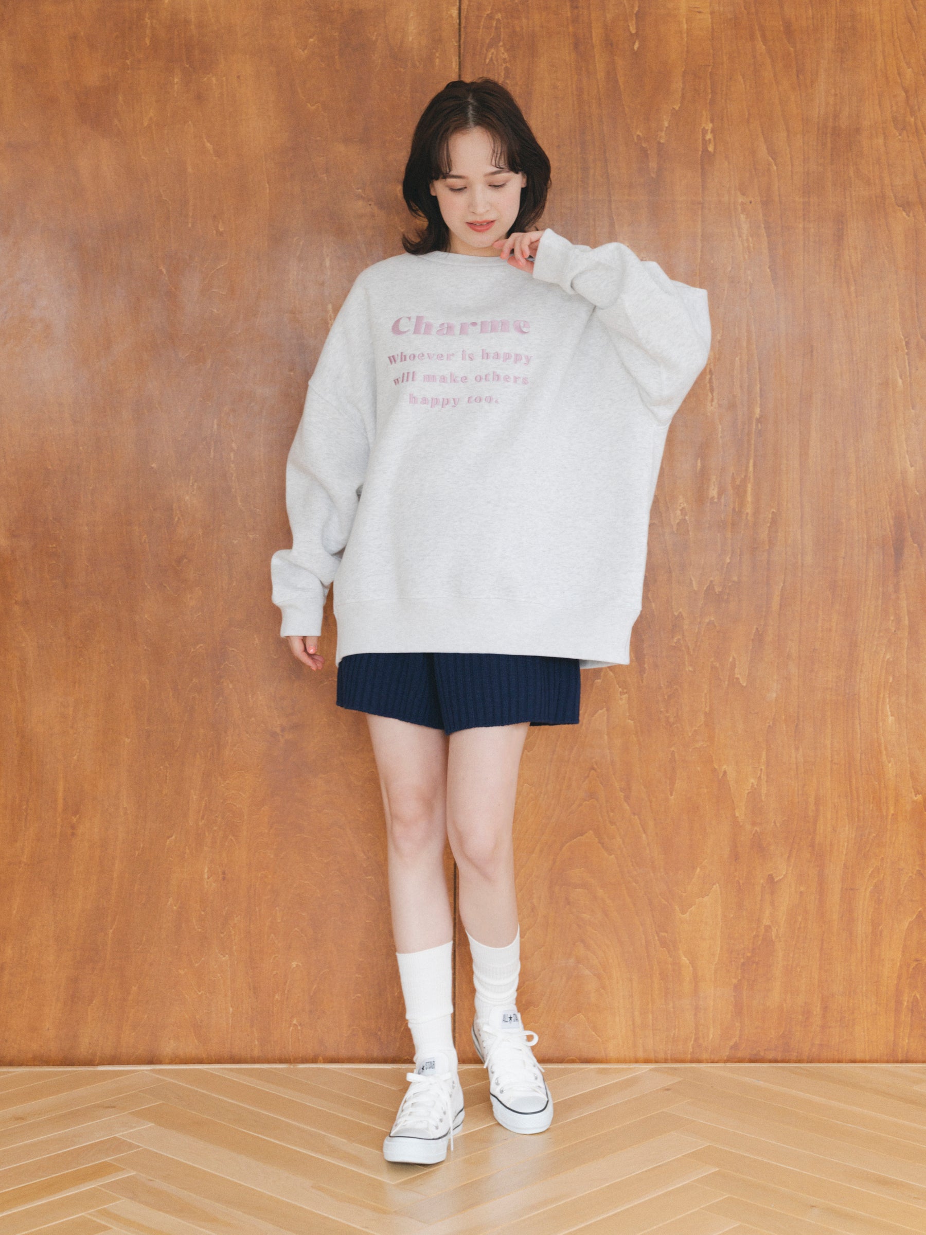 【ユニセックス】エンブロイダリースウェット