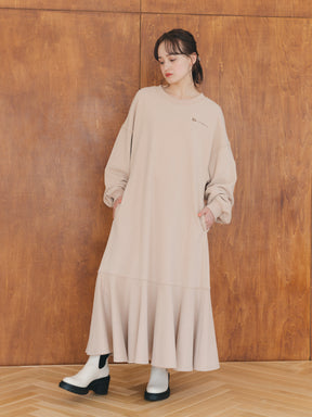 スウェットフレアワンピース