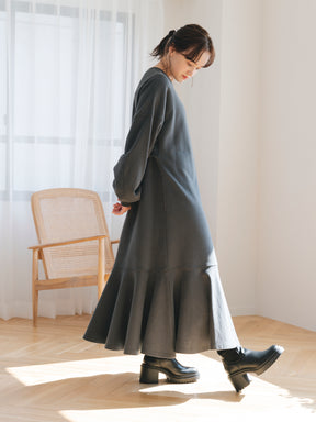 スウェットフレアワンピース